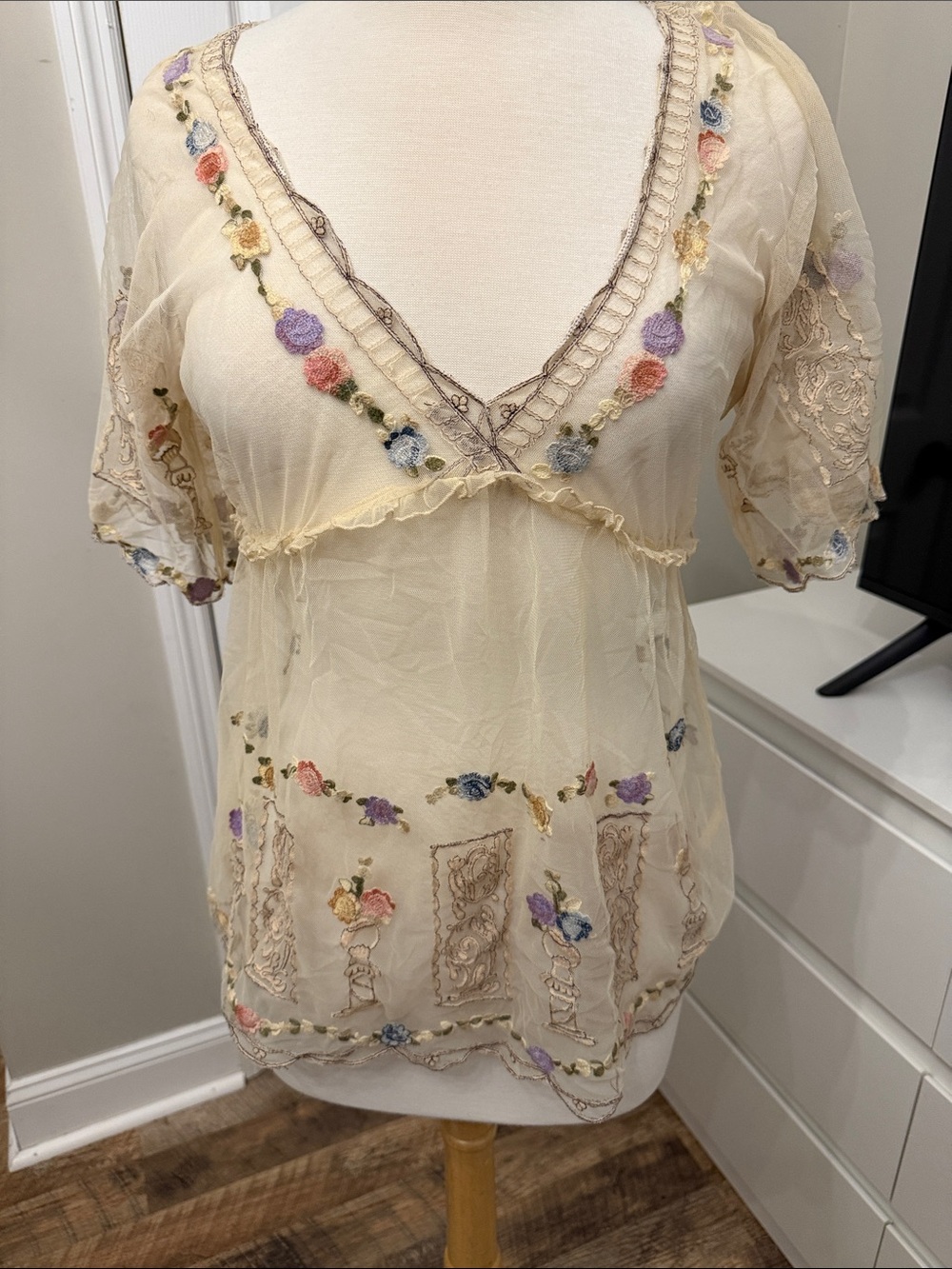 Cream Embroidered V-Neck Floral Blouse
